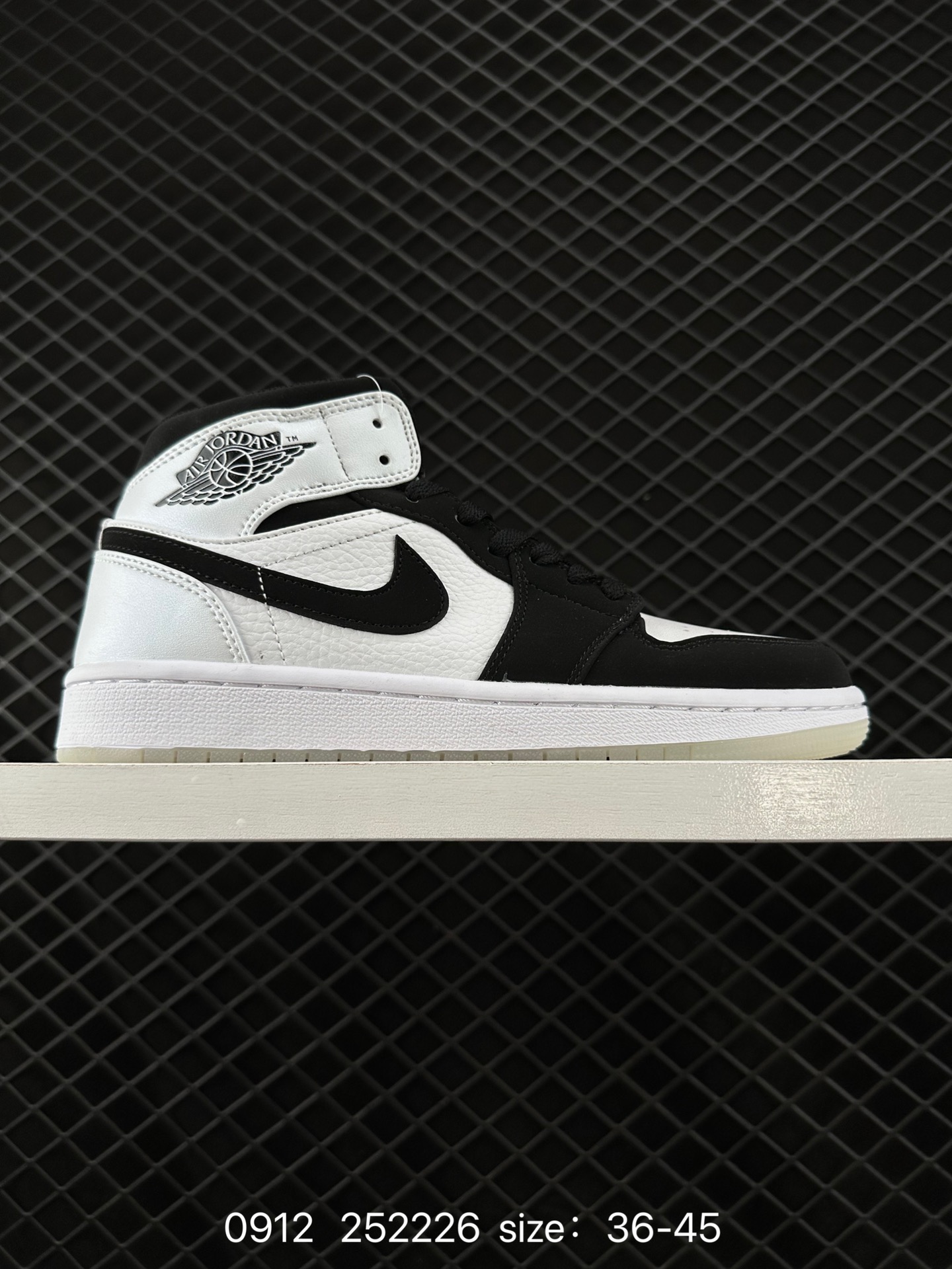 Air Jordan 1 HIGH AJ1